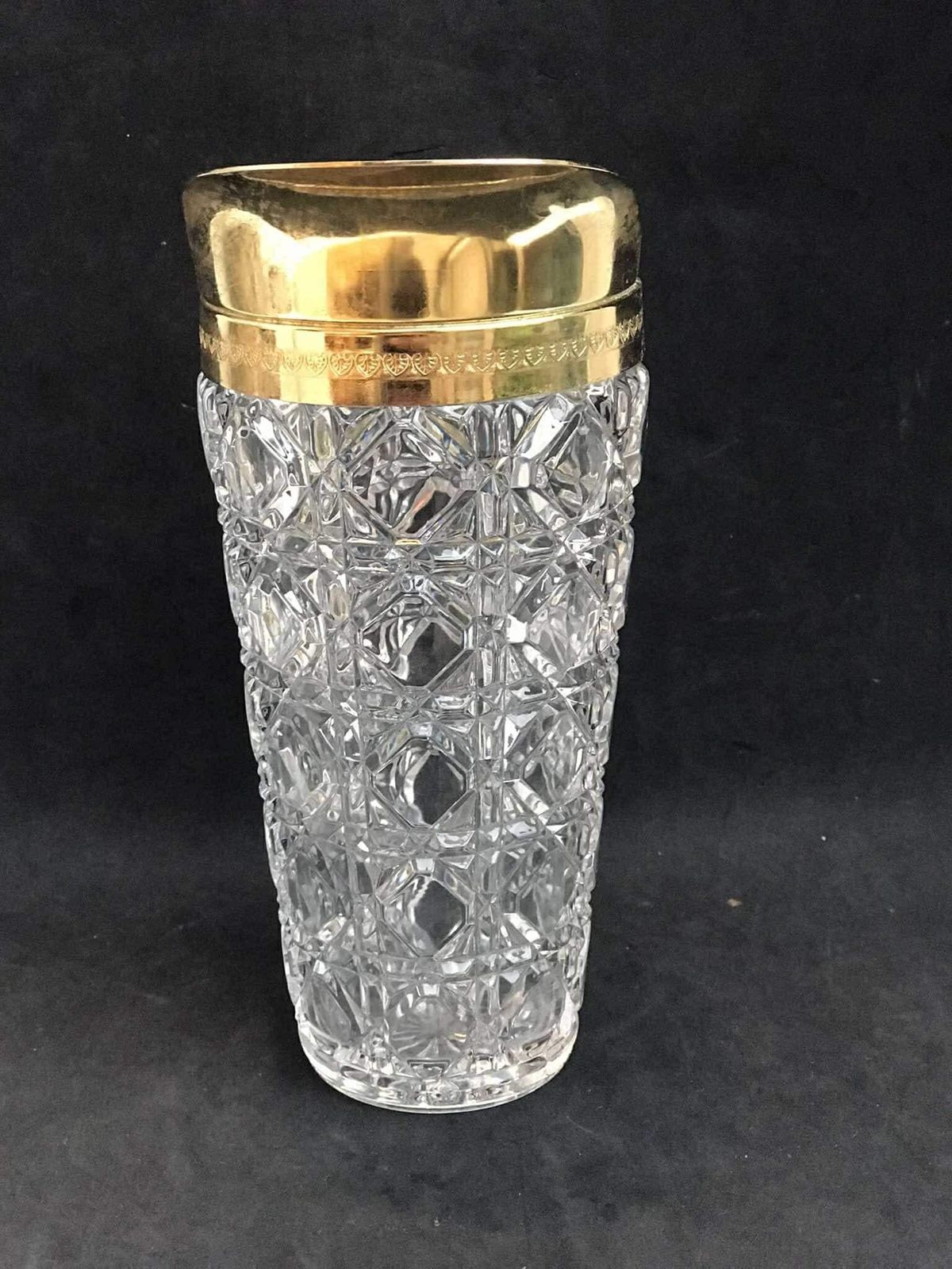photo furniture Kristallen Karaf – Cocktailkaraf Van Zwaar Kristal Met Gouden Rand – Mid Century Barware – Mixologie Accessoires – Barkast – Hollywood Regency – Gouden Bar – Cadeau Voor Hem
