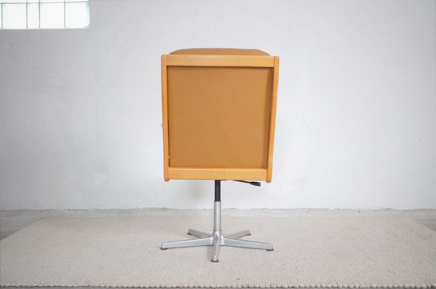 Eugen Schmidt Soloform Swivel Chair photo Furniture