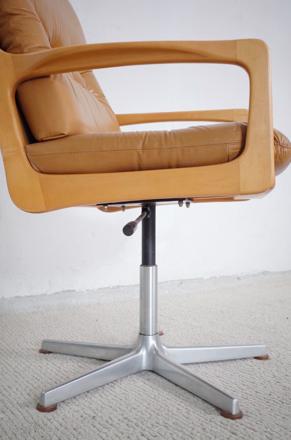 Eugen Schmidt Soloform Swivel Chair photo vinterior