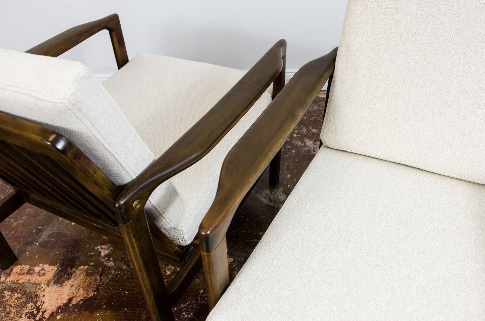 Pair Of B 7522 Armchairs By Zenon Bączyk 1960s photo vinterior
