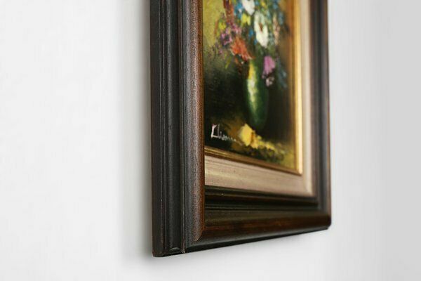 photo furniture Belgian Artist, Still Life With A Bouquet Of Flowers, 1950s, Oil On Canvas, Framed