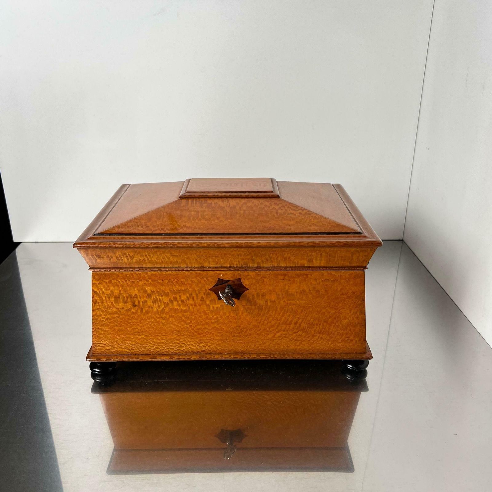 Historicism Box, Floral Ash Veneer, Rosewood, Austria Circa 1880 photo for sale