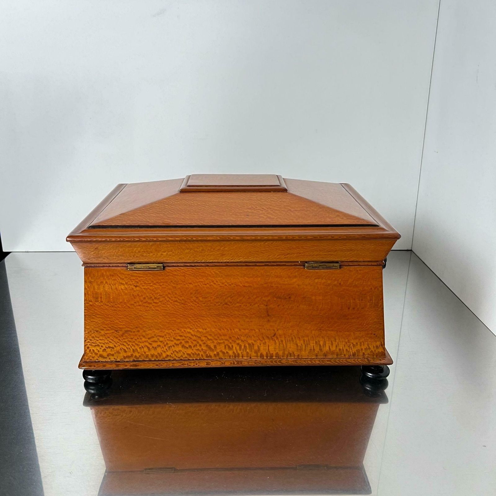 Historicism Box, Floral Ash Veneer, Rosewood, Austria Circa 1880 photo buy