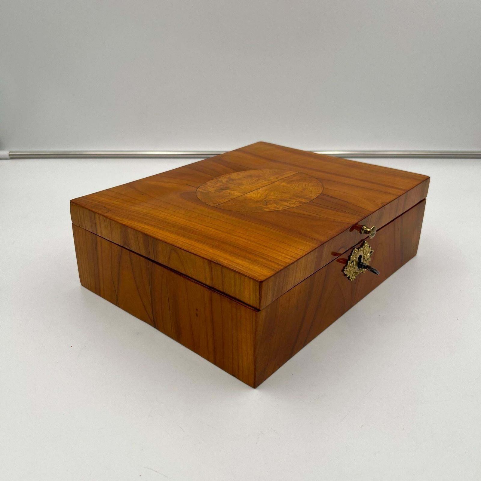 Biedermeier Jewelry Box, Cherry Wood, Ash, Brass, Southern Germany Circa 1820 photo vinterior
