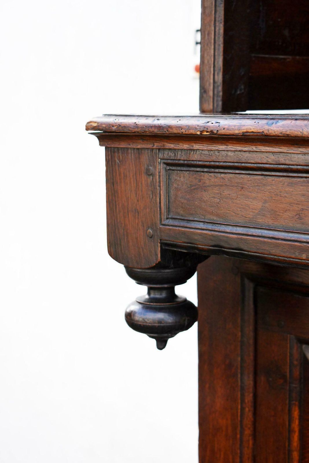 Mid 18th Century Welsh Oak Tridarn, Circa 1730 photo vintage