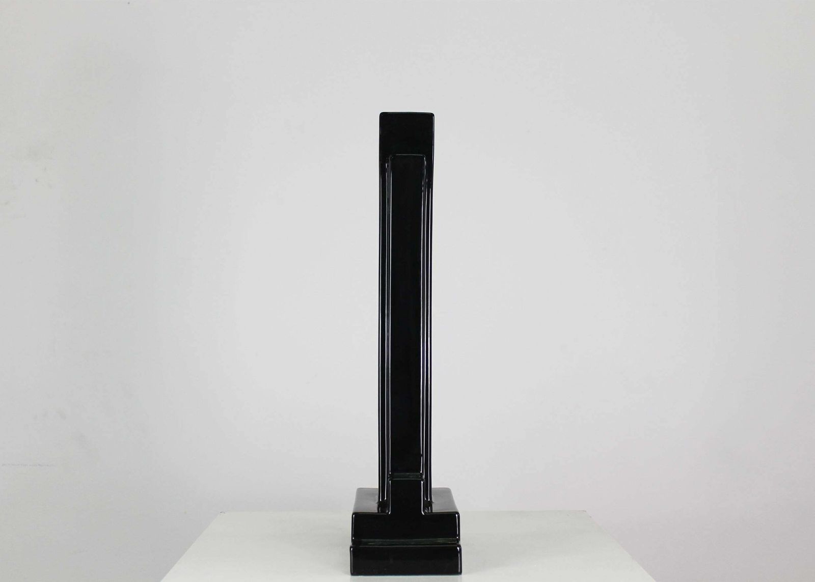 Ettore Sottsass Y15 Vase In Black Enameled Ceramic Yantra Series Poltronova 70s photo vintage