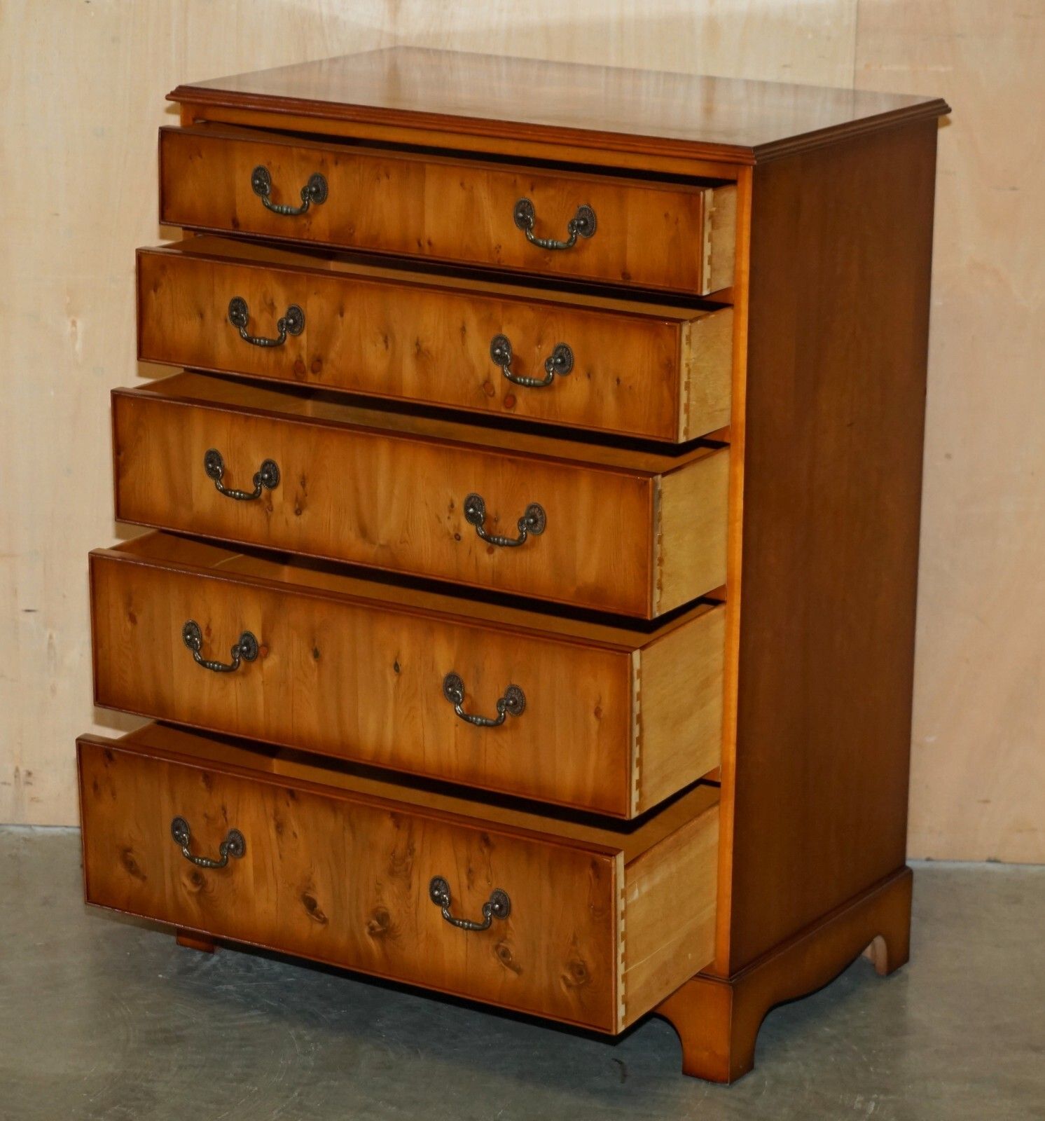 3750.0 Pair Of Very Large 110cm Tall Sheraton Revival Burr Walnut Chests Of Drawers photo