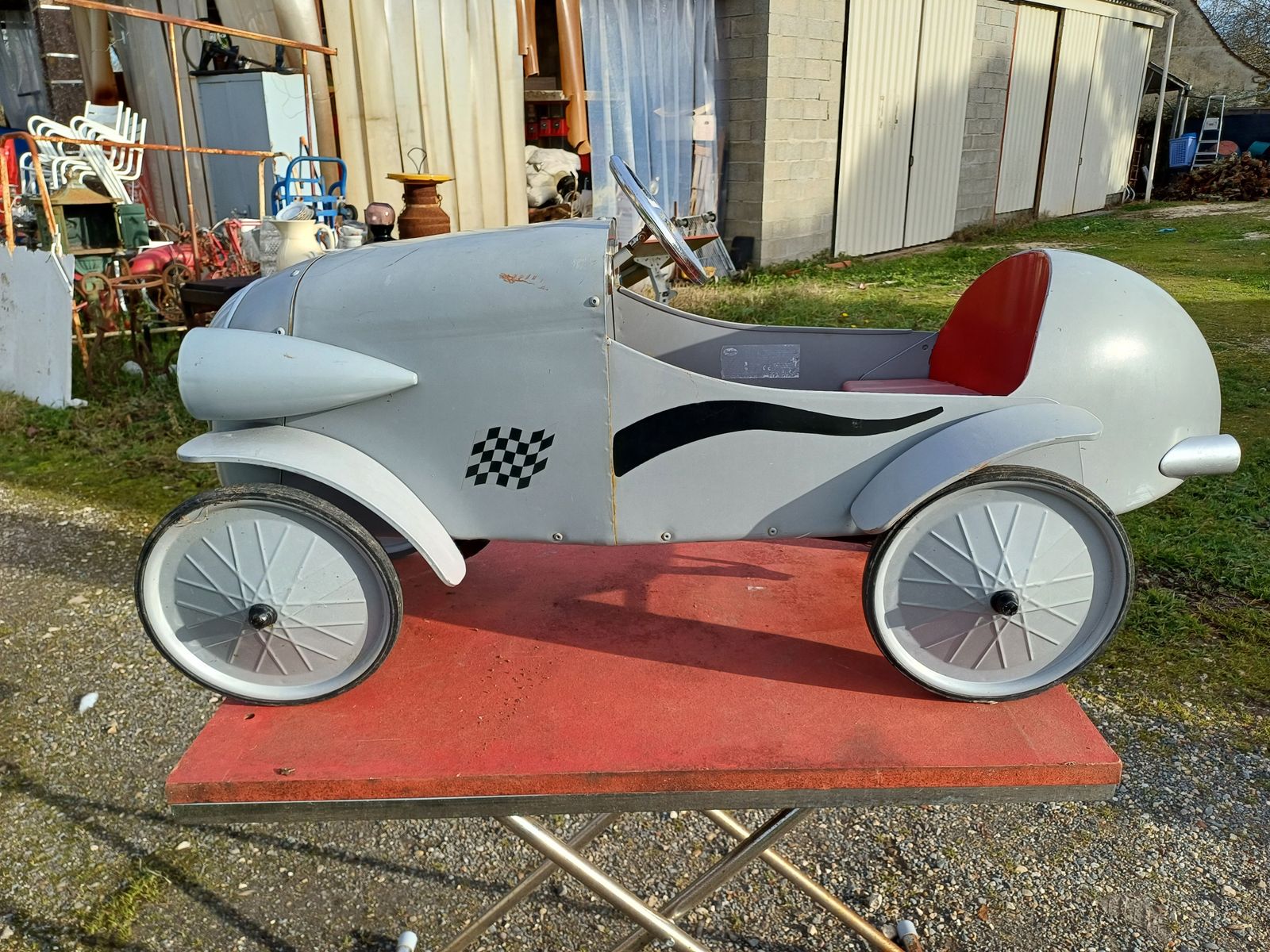 Metal Pedal Car