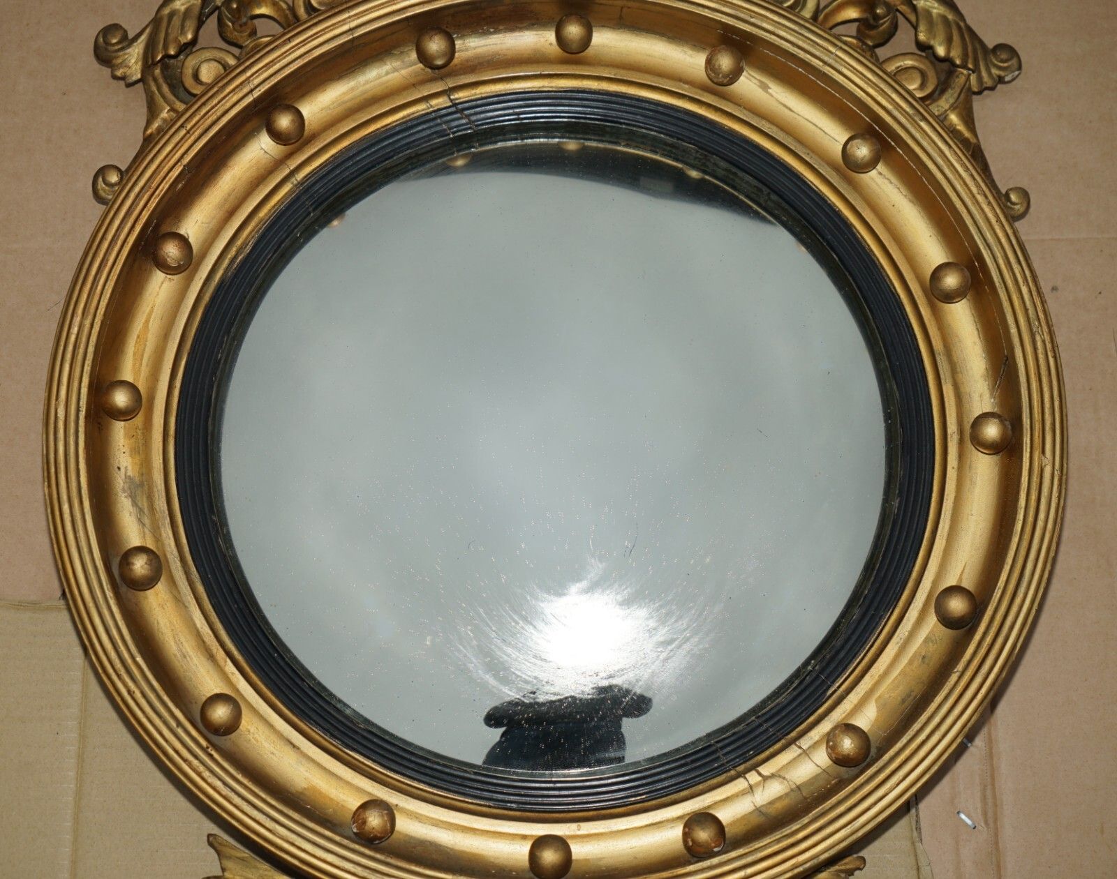 photo furniture Antique Regency Cir 1820 Alban Vokins Gold Giltwood Convex Bullseye Eagle Mirror