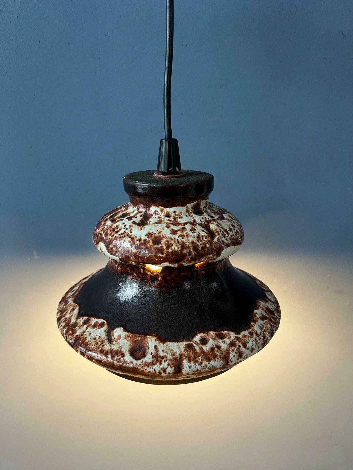 Bruine En Beige Keramieken Fat Lava Hanglamp, West Duitsland photo for sale