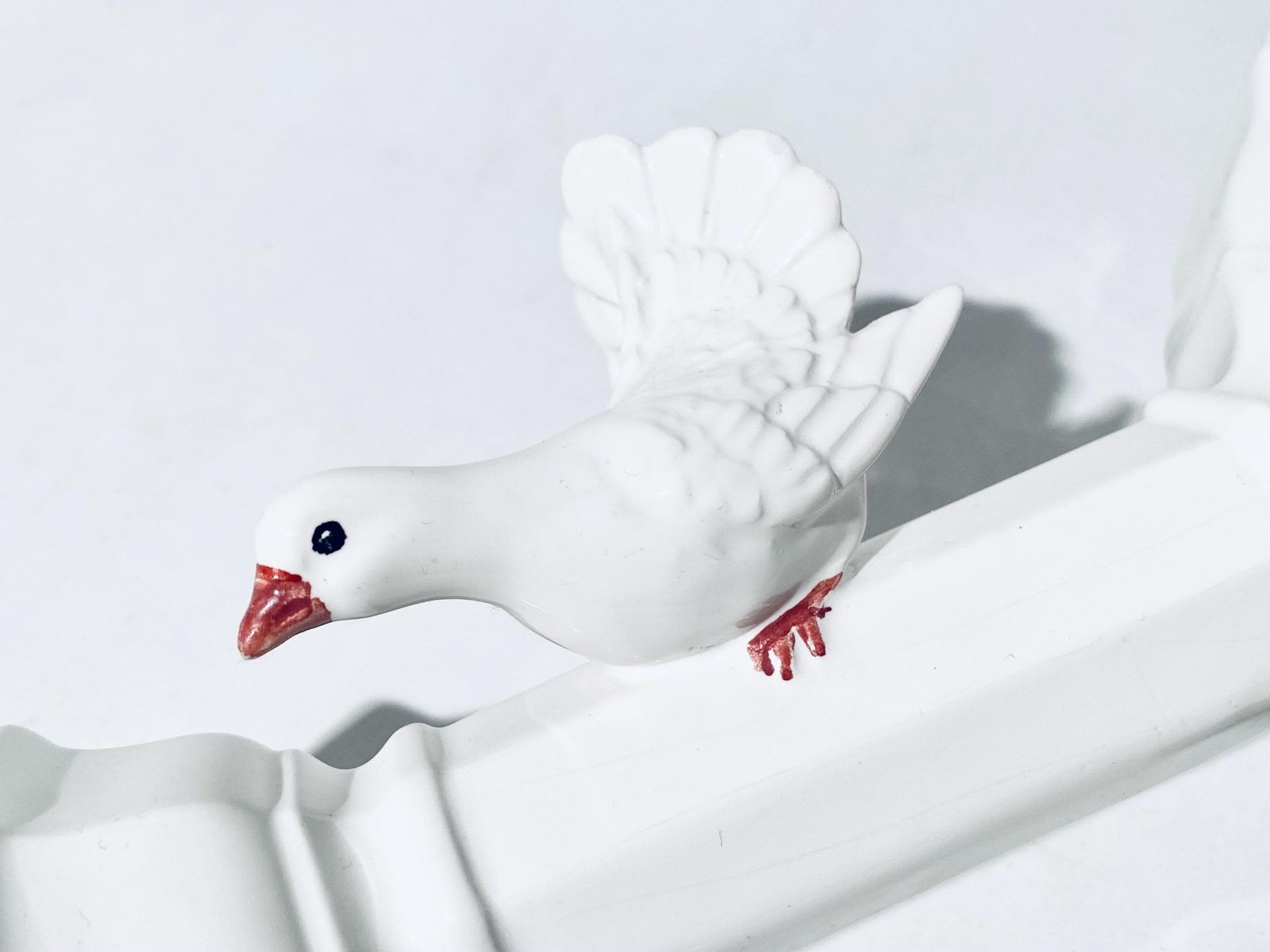 White Ceramic Candleholder With Dove Motif / 1950s Italian Home Decor photo Home Decor