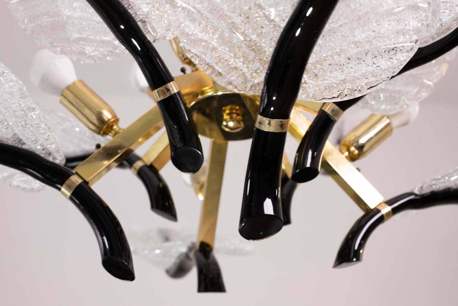 photo furniture Large Size Elegant Chandelier Franco Luce For Seguso, Murano Glass, 1970s