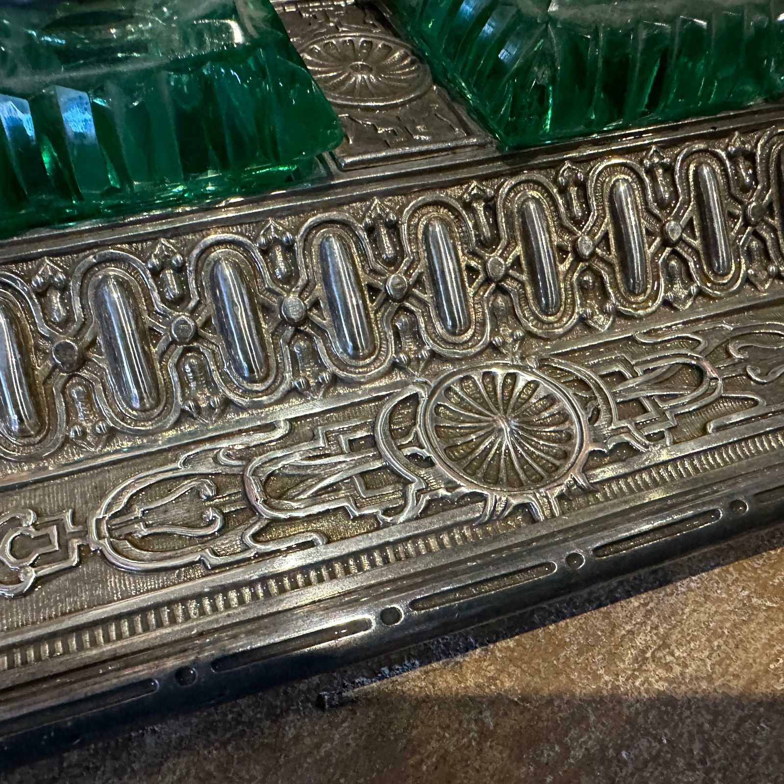 Late 19th Century Victorian Silver Plated And Green Glass Inkwell photo 382.0