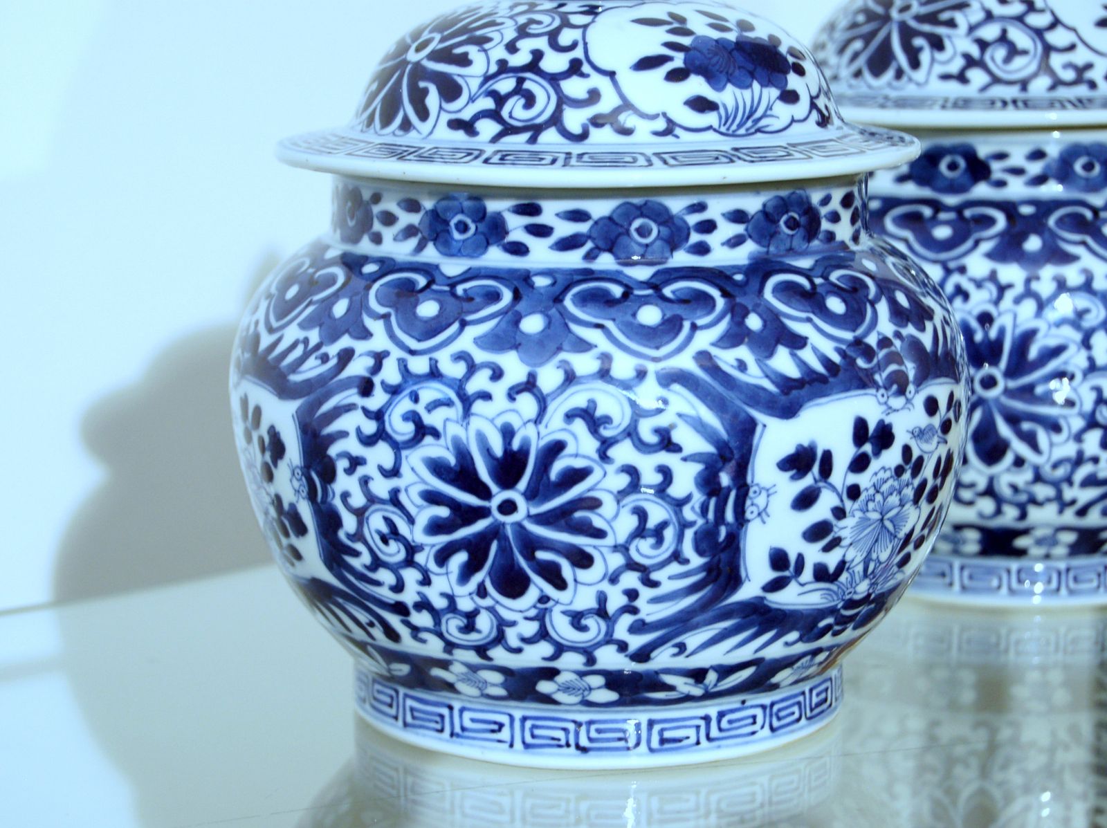 Pair Of Potiche Porcelain / China Marked Kangxi ( 1661 1722 ) Qing Dynasty 20th Century photo for sale