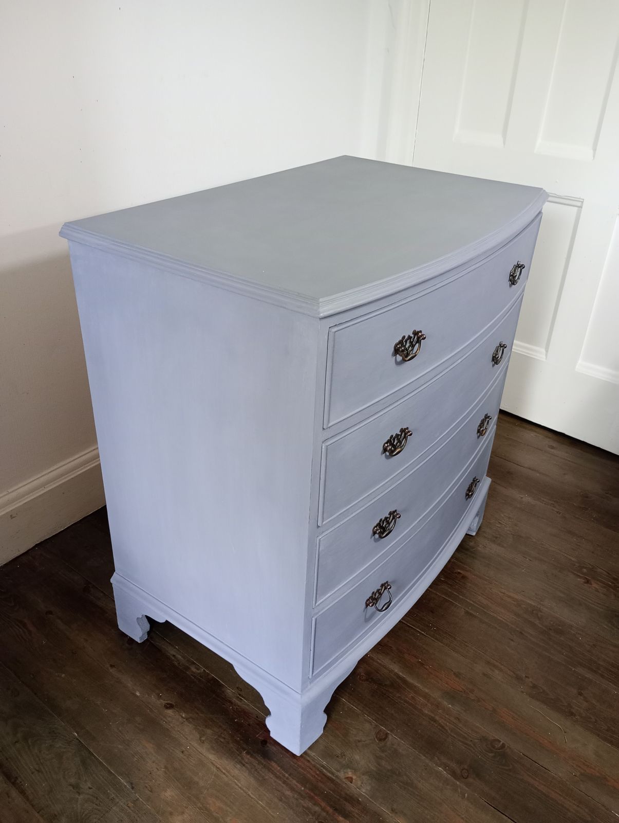 Georgian Style Bow Fronted Chest Of Drawers photo Furniture
