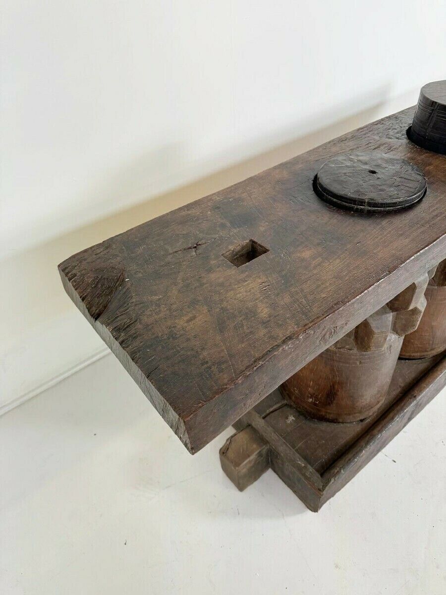 photo furniture Wooden Console Made Of Sugar Cane Crusher Elements