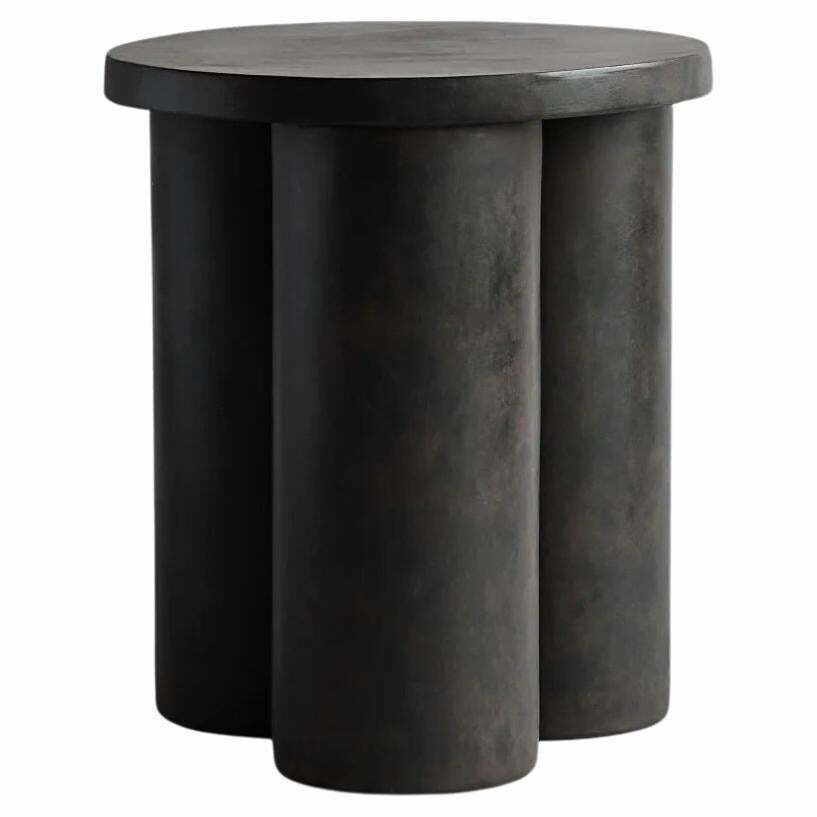 Big Foot Table, Tall   Coffee, Side Table, End Of Sofa, Fiber Concrete.