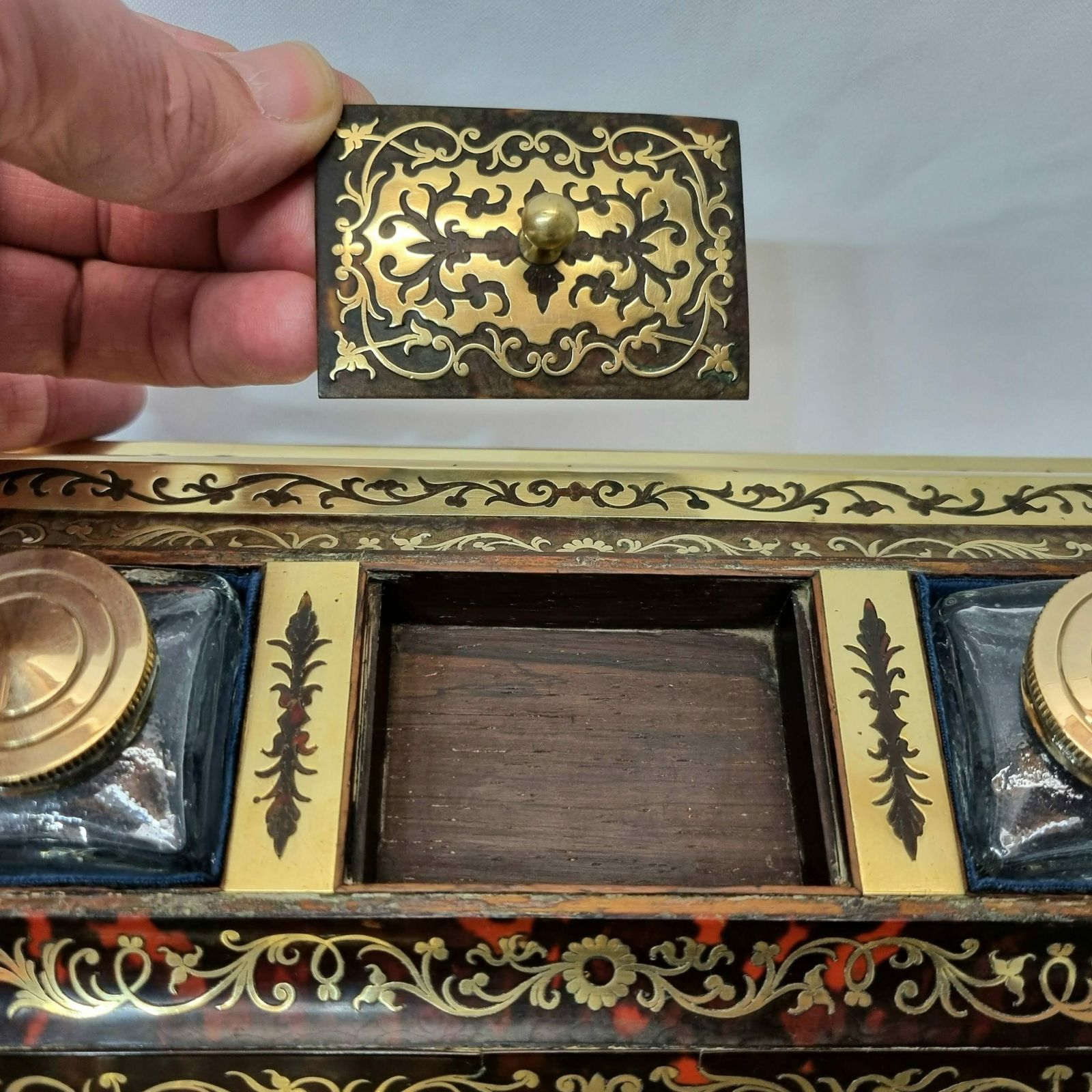 Sensational French Napoleon III Antique Boulle Work Inkstand With Twin Inkwell Inserts, Stamp Compartment And A Generously Sized Pen Well. photo buy