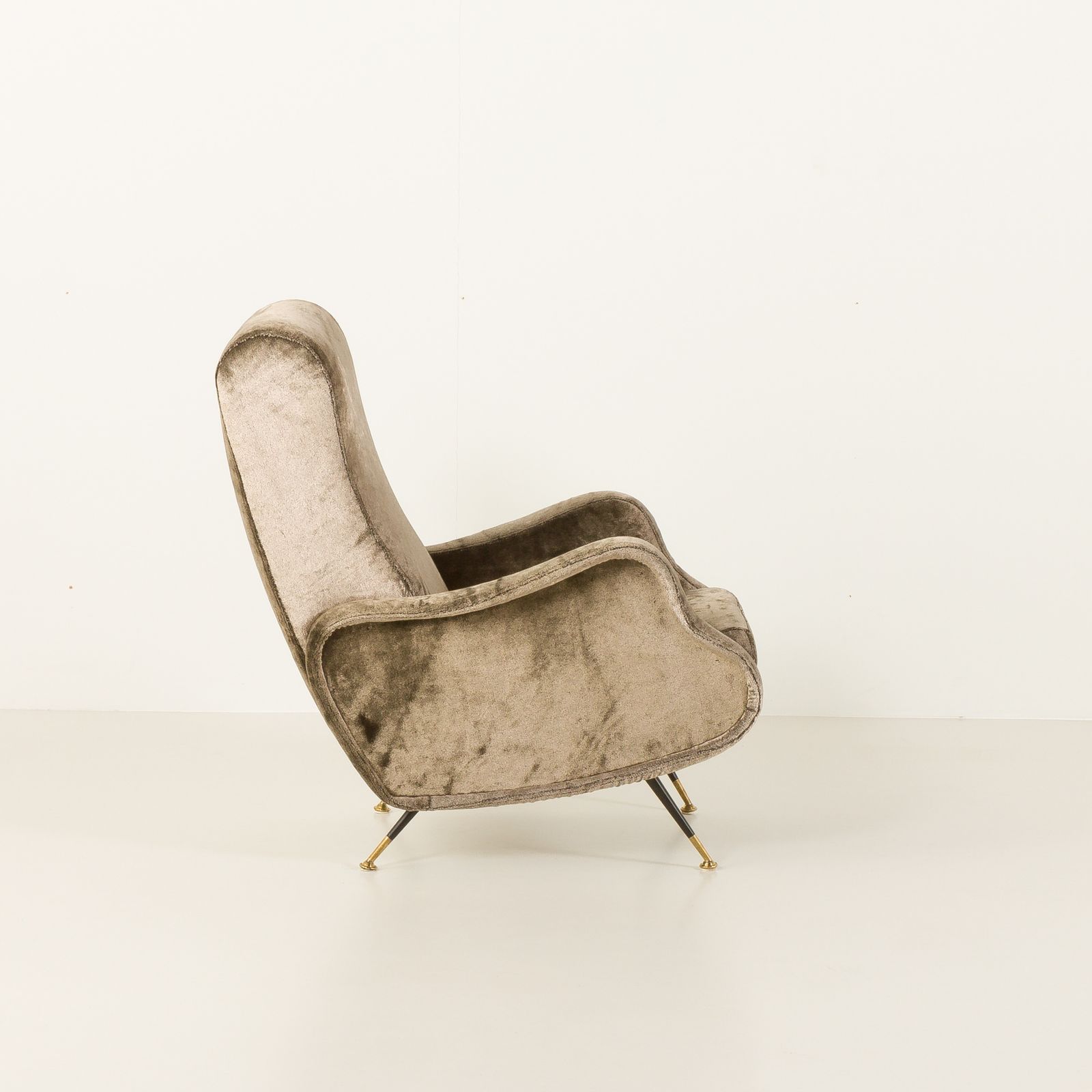 Italian Velevet Mid Century Lounge Chair In The Style Of Marco Zanuso, 1960s photo vintage
