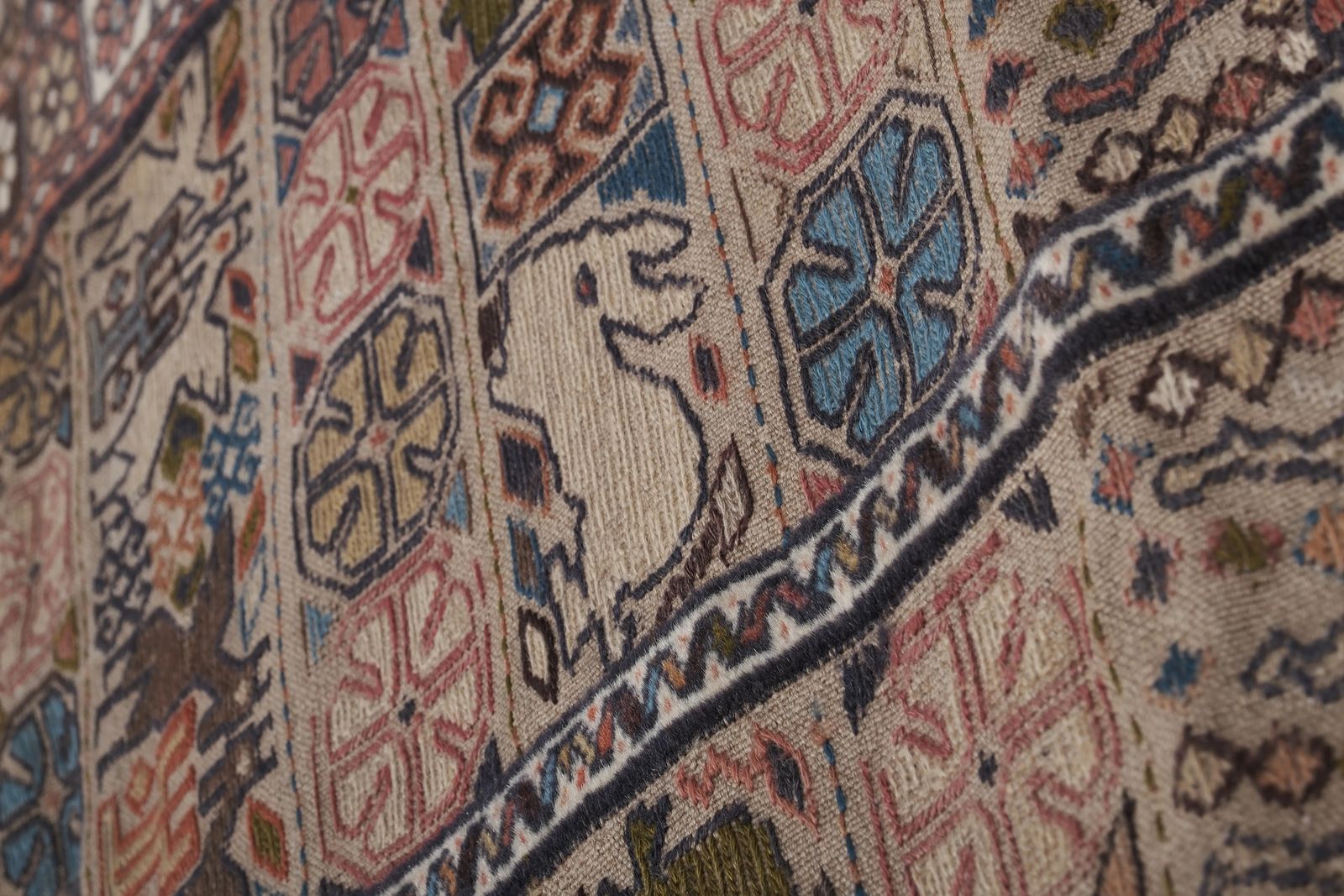 1950s Gabbeh Rug In Animal Pictorials 4'5'' X photo buy