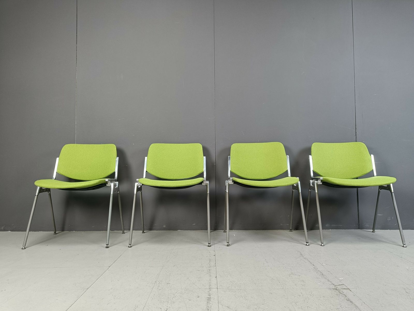 Vintage Dsc 106 Side Chairs By Giancarlo Piretti For Castelli, Set Of 4 photo 750.0