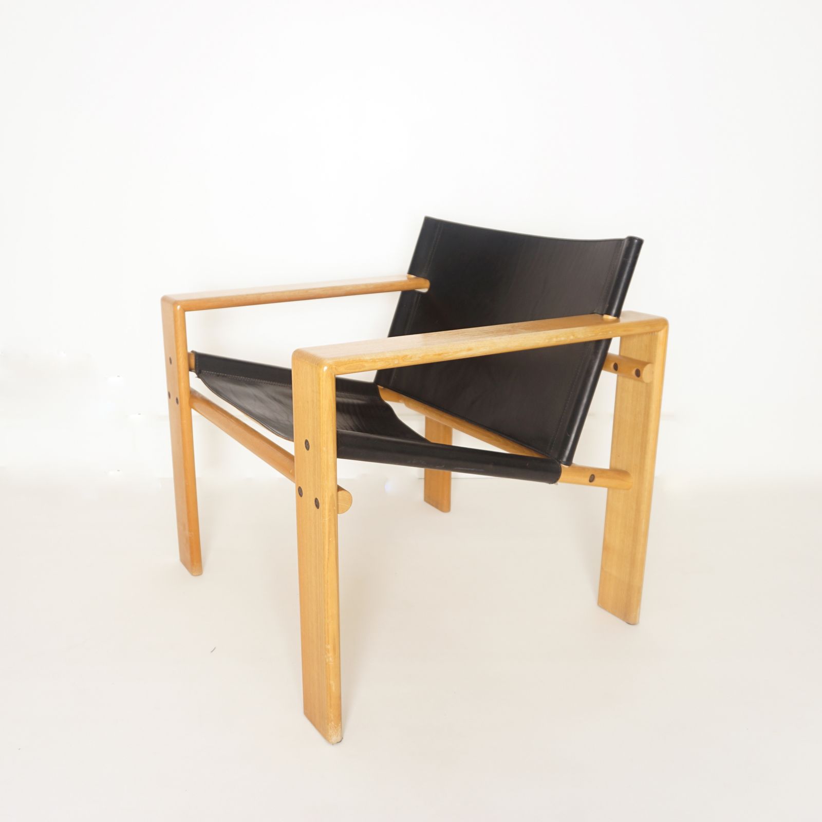 photo for sale Laser Armchair By Tarcisio Colzani For Mobilgirgi, 1970