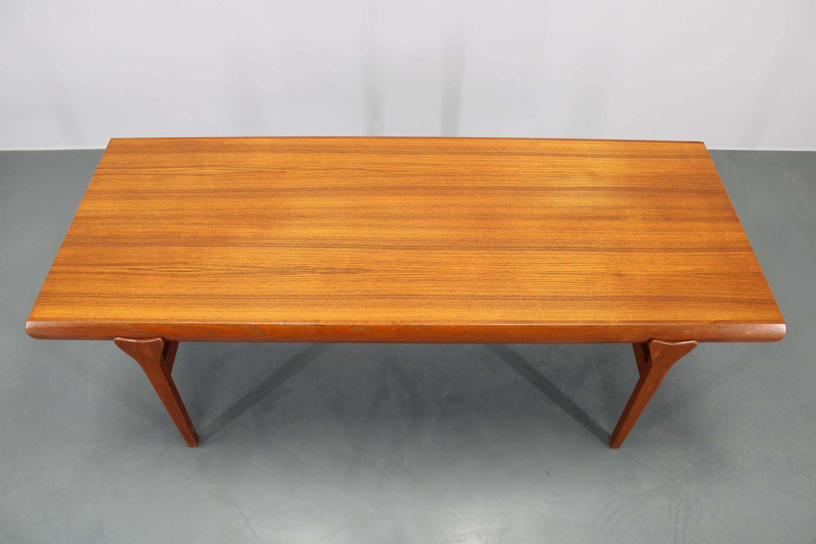 1960s Johannes Andersen Restored Teak Coffee Table For Cfc Silkeborg, Denmark photo Furniture