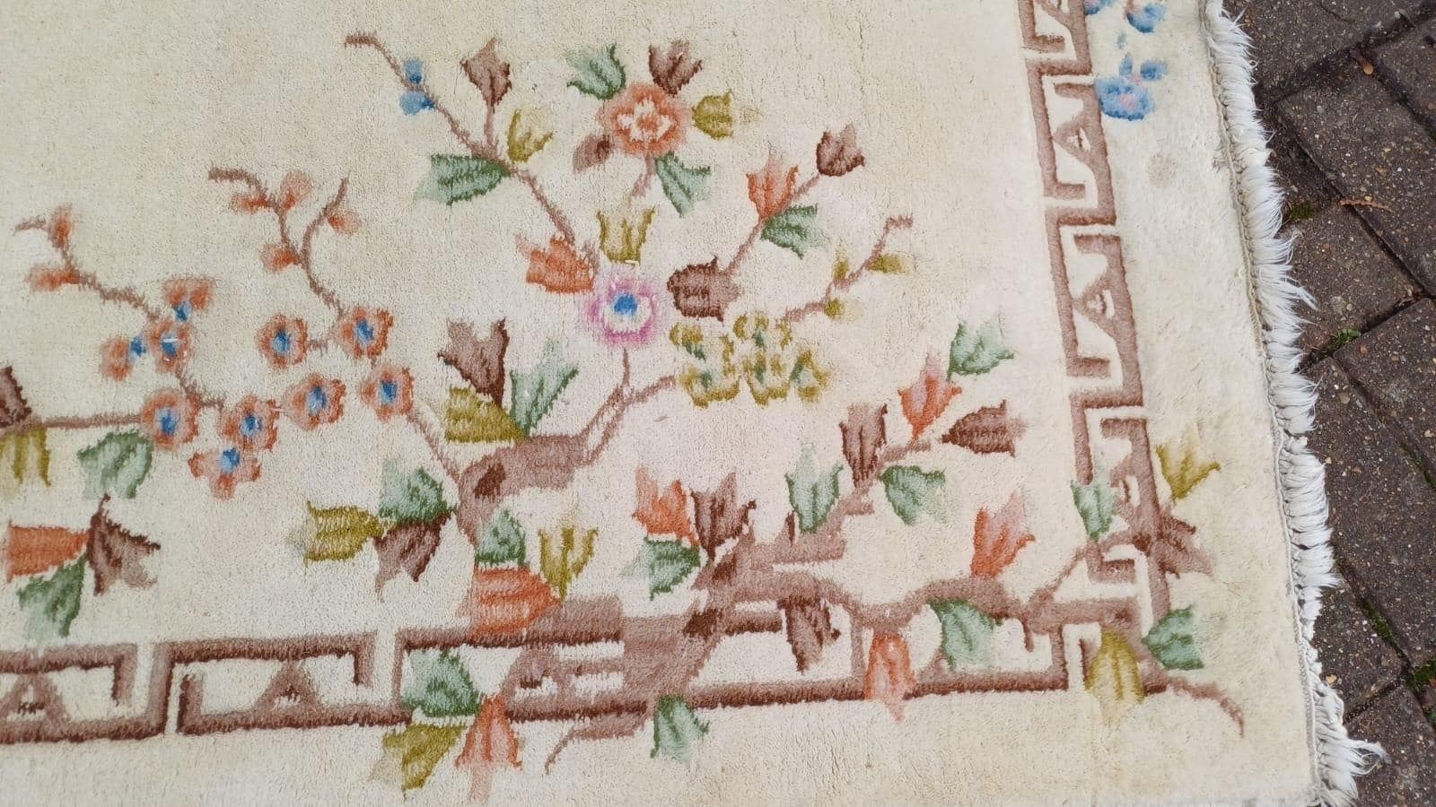 Cream Thick Wool Vintage Rug With Floral Detail   1970s/80s, Vgc 194cm X 122cm photo buy