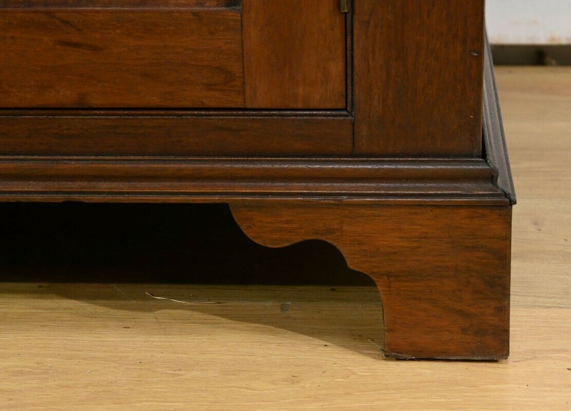 photo vinterior Mahogany Stepped Secretary, England – Part 2, 19th Century