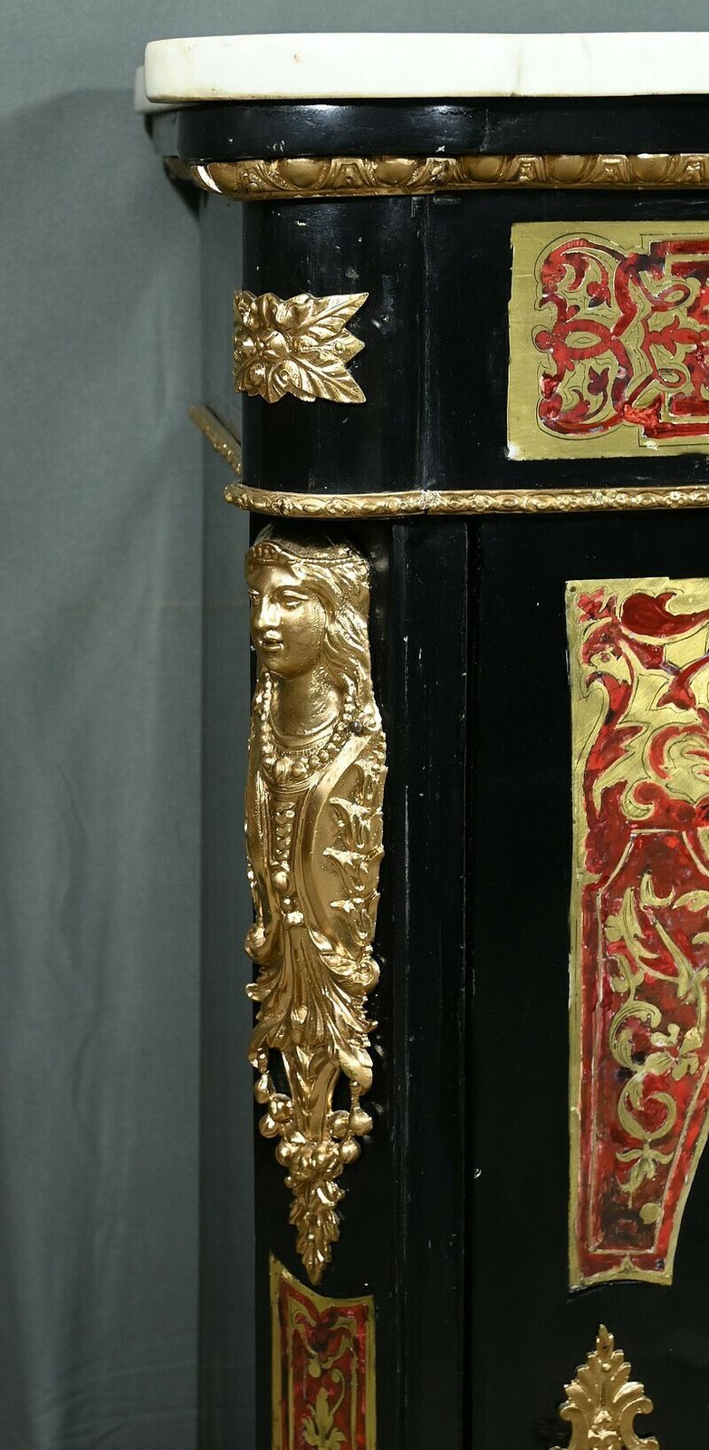 photo furniture “Boulle” Marquetry Entryway Cabinet, Napoleon III Period – Mid 19th Century