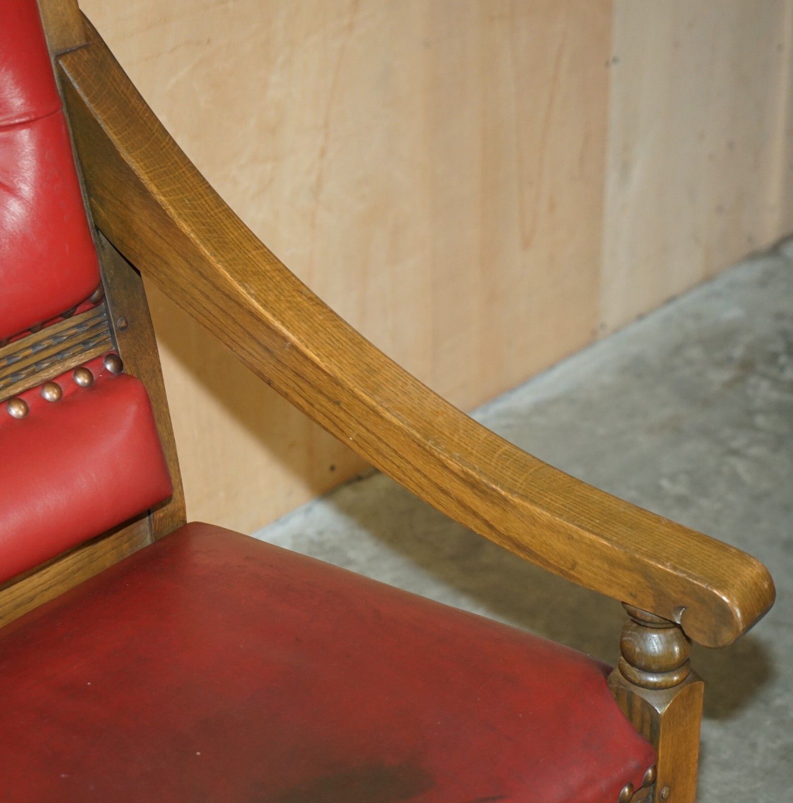 Furniture Original Elizabeth II Silver Jubilee Throne Armchair English Oxblood Oak Leather photo