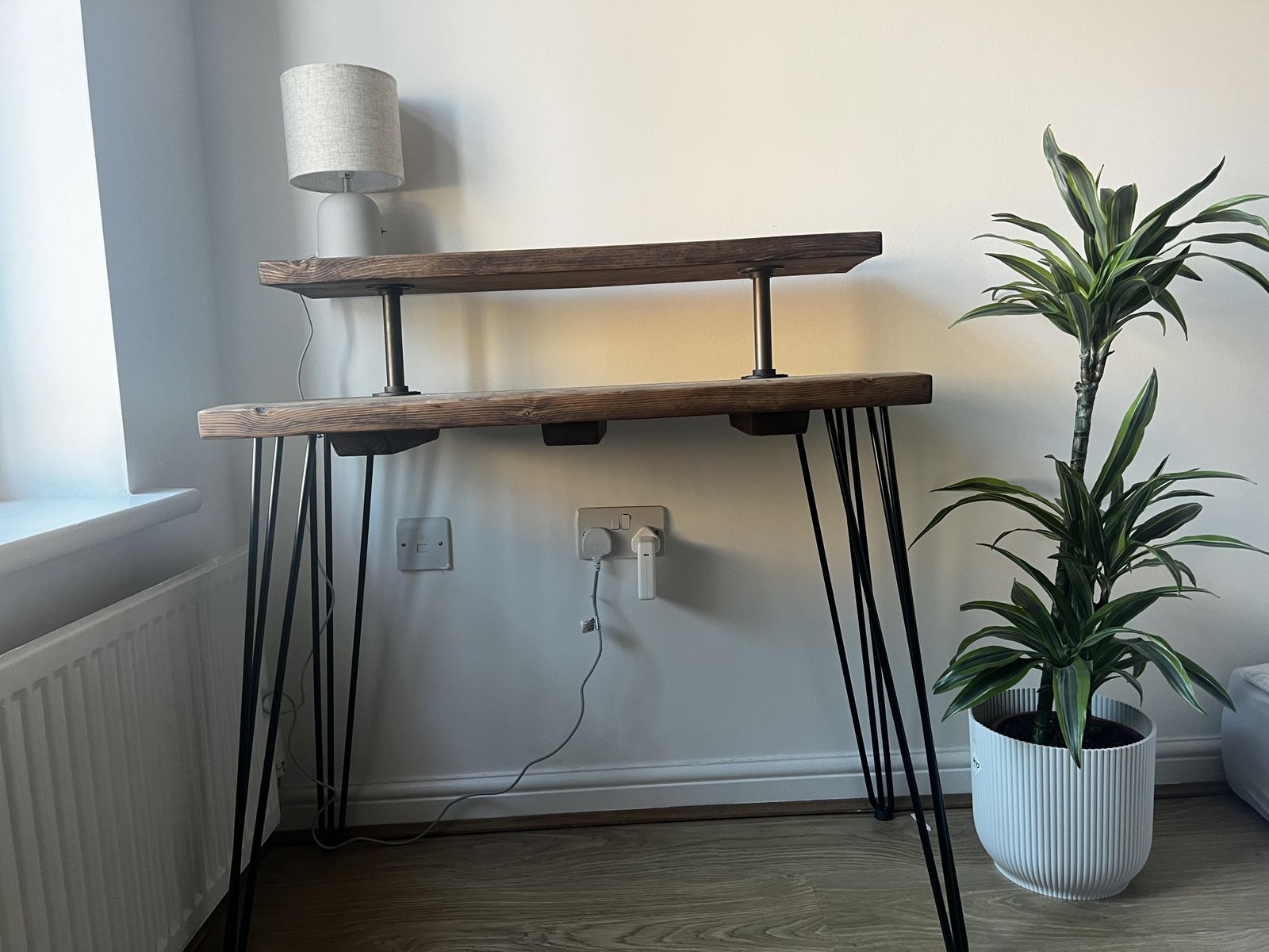 Industrial Reclaimed Wood Desk photo vinterior