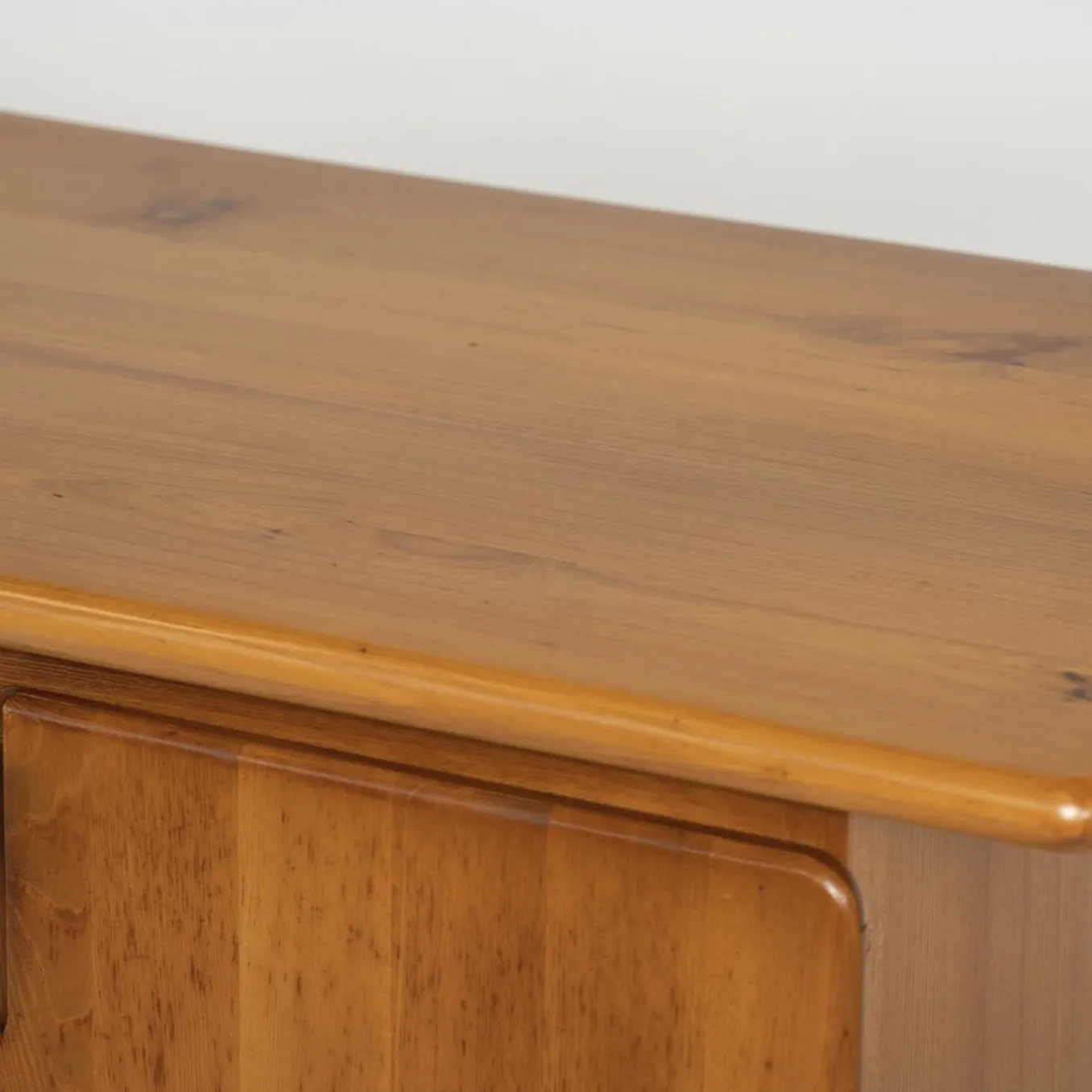 photo furniture Mid Century Modern Sideboard By Romanutti, Italy, 1970s