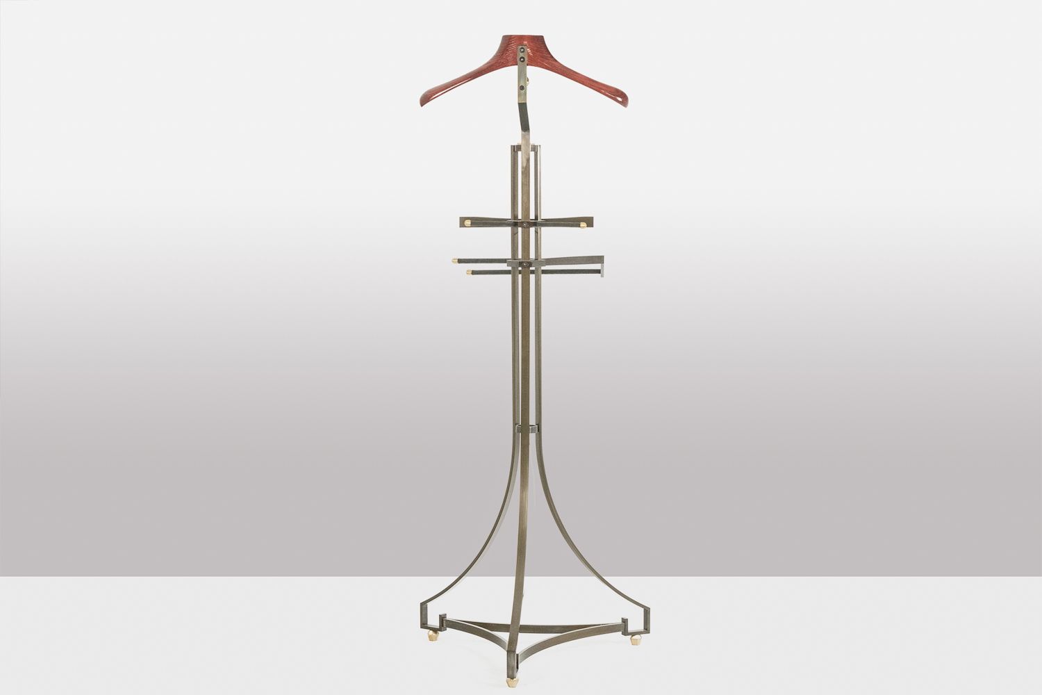 Valet In Brass, Steel And Leather. Contemporary Work. photo furniture