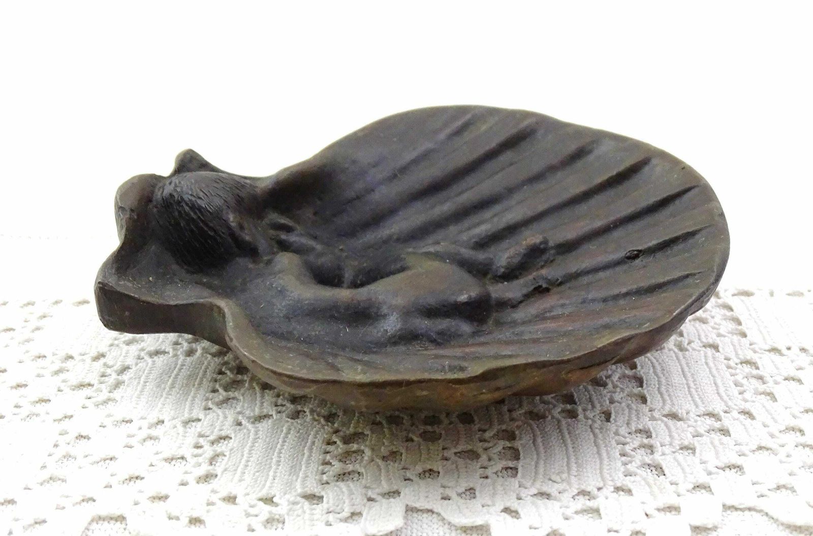 Klein Antiek Frans Bronzen Beeldje – Schelp Met Slapend Kind, Naar Voorbeeld Van Noel Rabier. Vintage Kustthema Metalen Figurine. photo 117.0