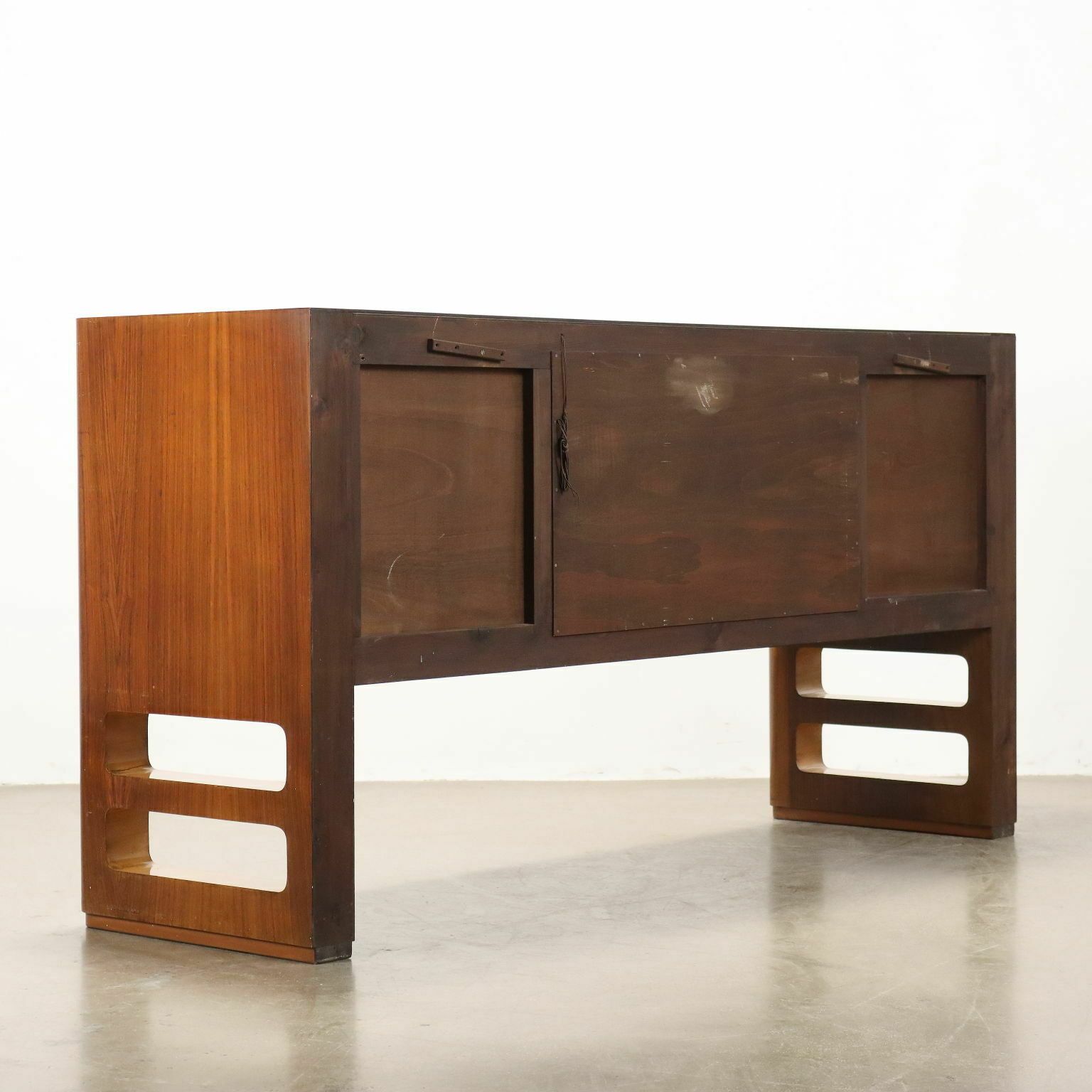 3180.0 Vintage Cabinet Palazzi Dell'arte Cantù Walnut Brass Italy 1940s photo