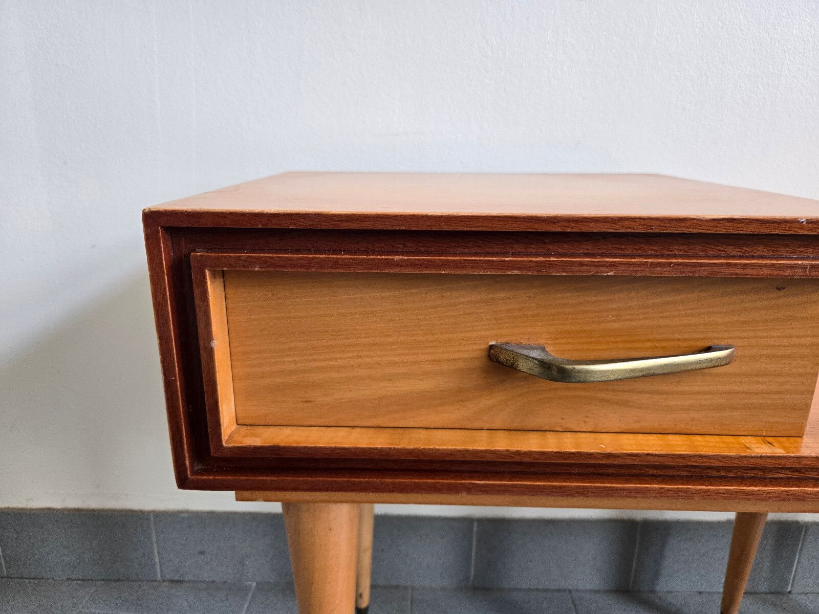Pair Of Vintage 1960s Asymmetrical Bedside Tables And Heter Varnish & Brass 60s photo Furniture