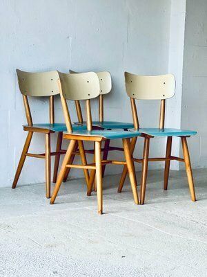 photo furniture Eetkamerstoelen Van Ton, Ca. Jaren 1960, Set Van 4