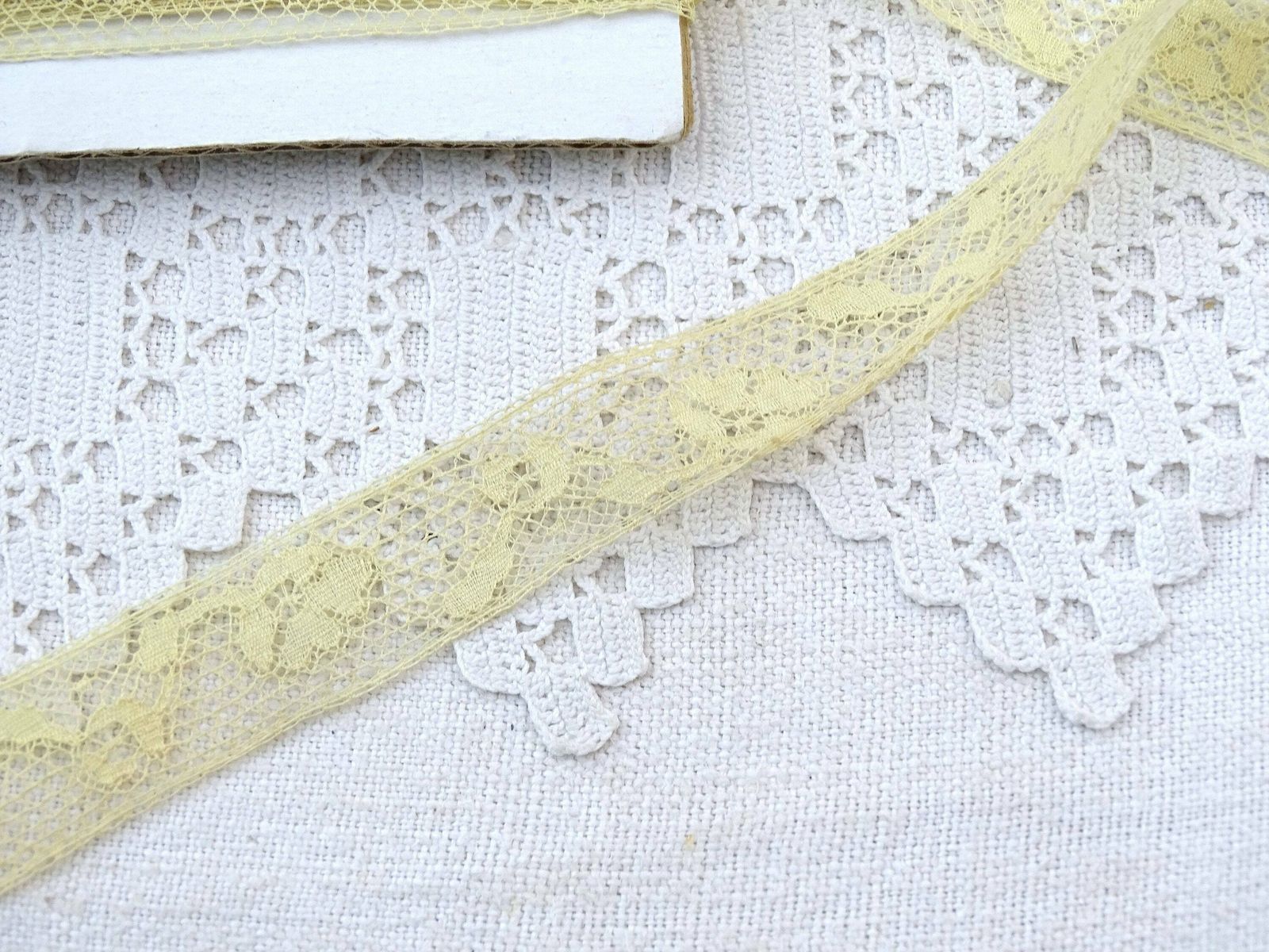 10 Meters / 10,93 Feet Of Antique French Handmade Ecru Cotton Torchon Lace Trim, Vintage Sewing Accessory From France, Dress Making Ribbon photo for sale