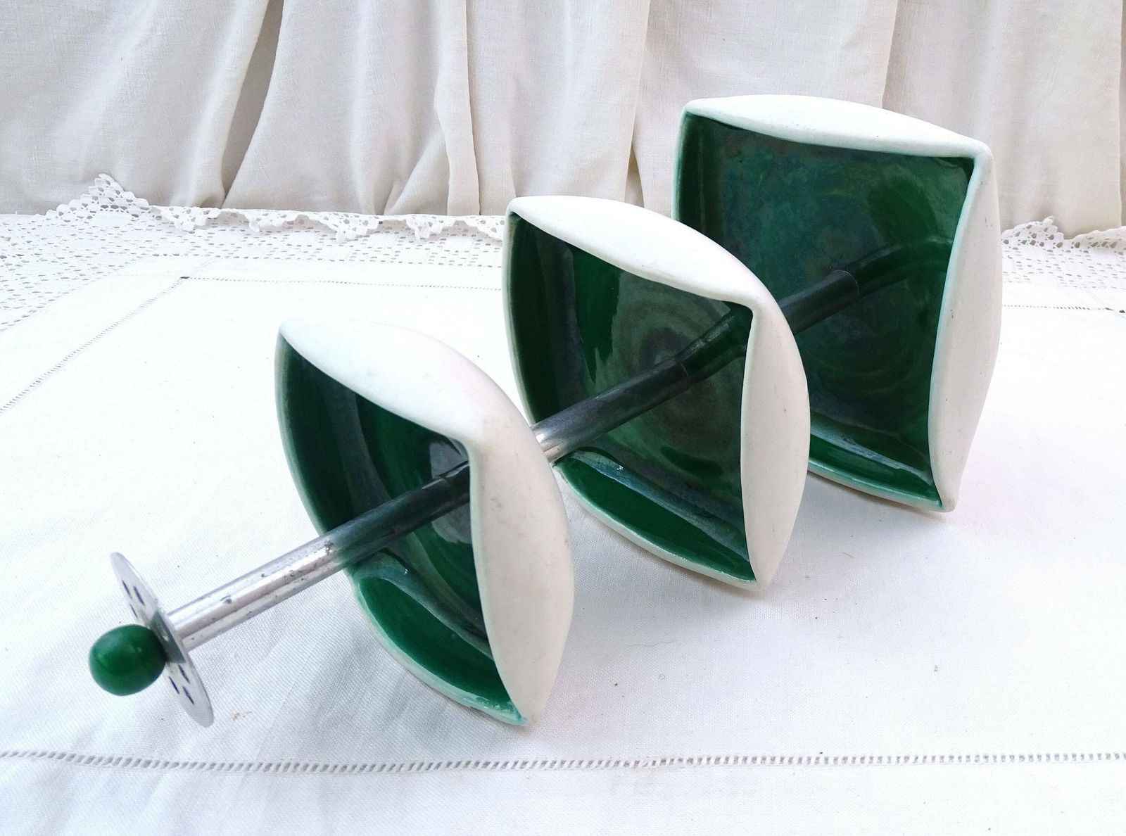 Vintage French Mid Century Modern Pottery Tiered Cocktail Bowls In Green And White, Retro 1960s Pillared Stand For Aperitif, Jewelry Dish photo vinterior