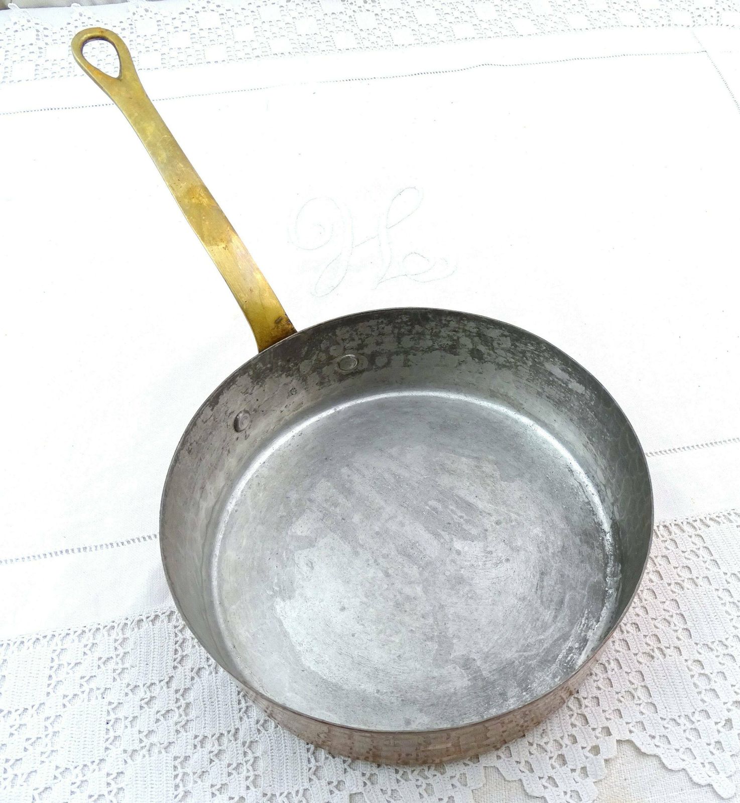 Vintage French Tin Lined Copper Skillet Made In Villedieu France, Retro Metal Cooking Saute Pan From France, Country Kitchen Frying Pan photo Home Decor