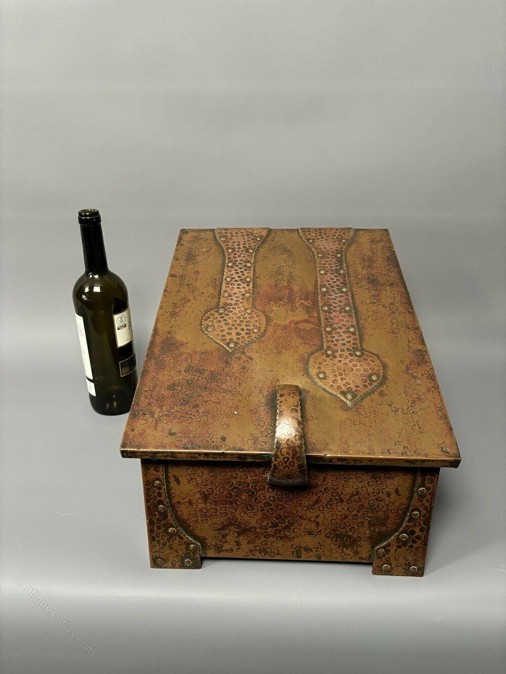 Arts & Crafts Fireside Box By J&F Pool Of Hayle