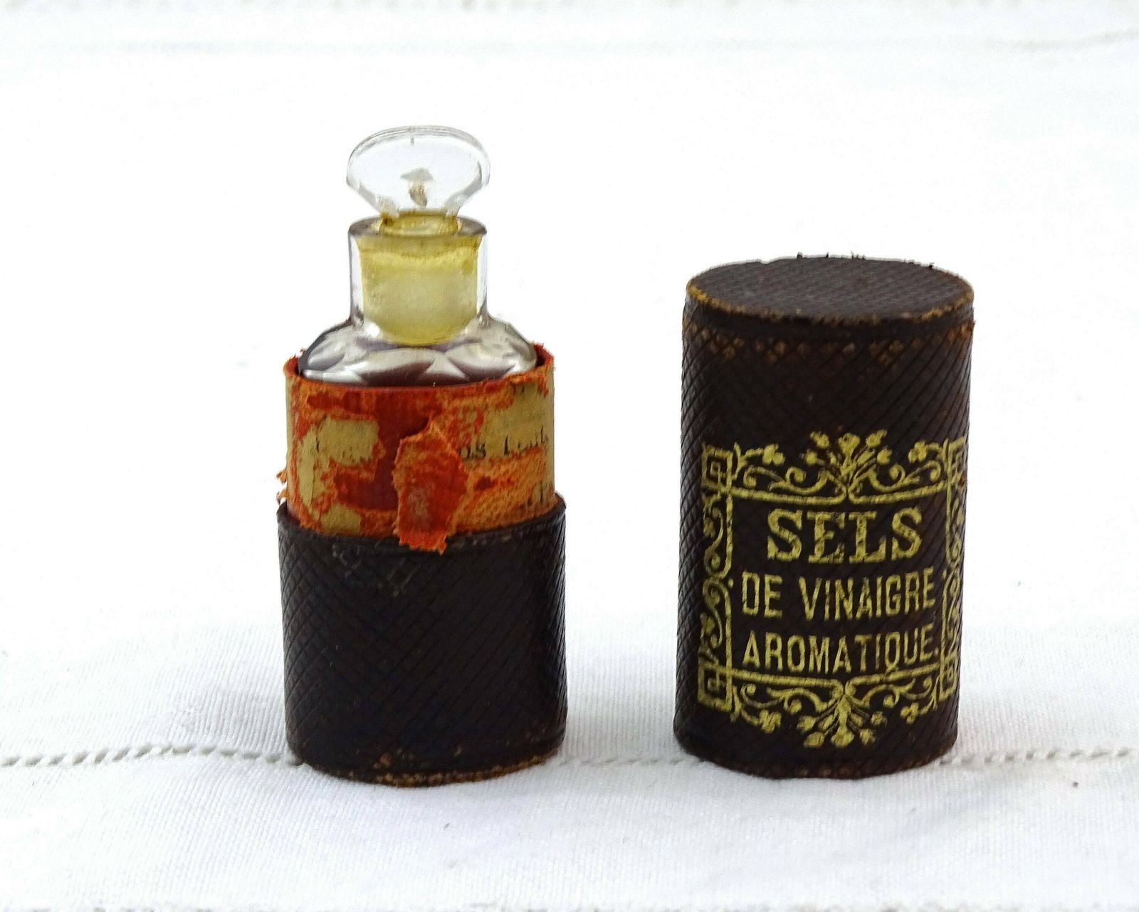 Small Antique French Smelling Salts Bottle And Holder For Sels De Vinaigre Aromatique Of Faceted Glass, Vintage Glass Scent Perfume Bottle photo for sale