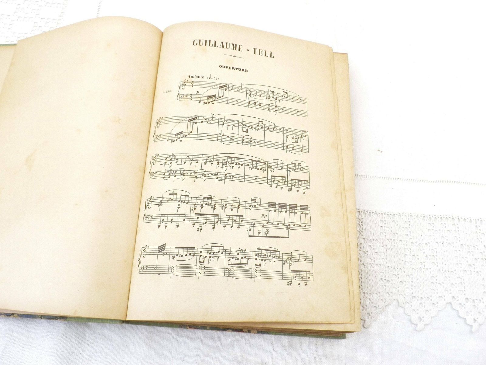 Antique Hard Back Music Score Of French Opera William Tell By Gioachino Rossini, Retro Bound Operatic Sheet Music Guillaume Tell From France photo for sale