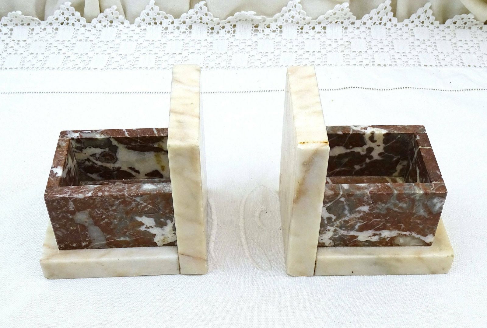 Vintage French Art Deco Veined Marble Bookends With Vide Poche, Retro Stone Book Ends From France, Geometric Library Item In White And Brown photo for sale