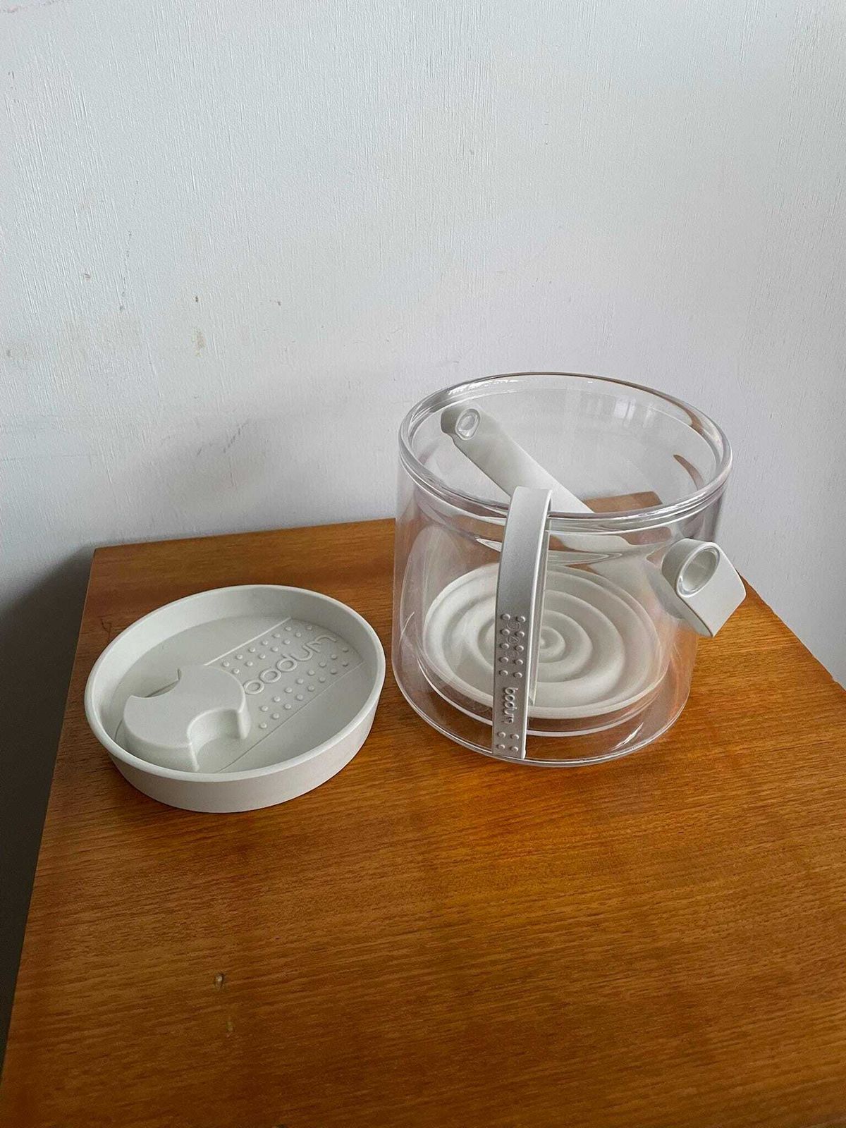 Vintage Cream Grey Danish Bodum Postmodern Plastic Ice Bucket With Tongs And Lid photo vintage