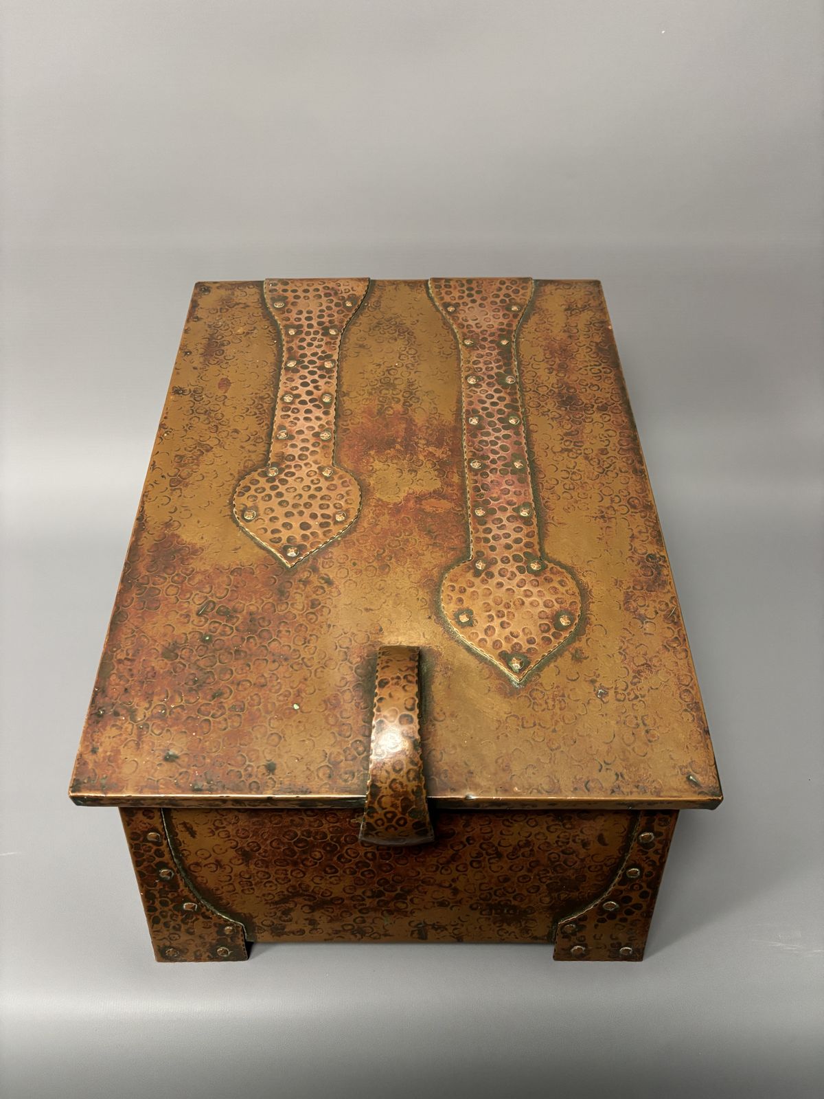 Arts & Crafts Fireside Box By J&F Pool Of Hayle photo for sale