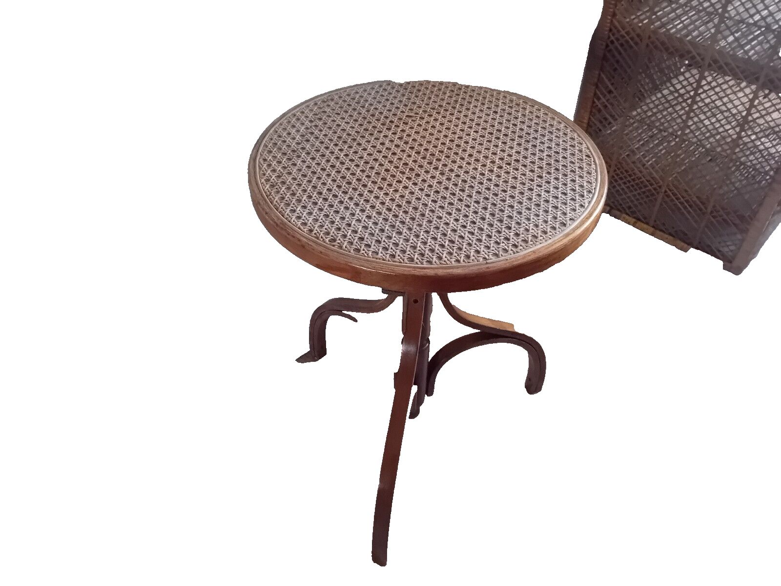 235.0 Beautiful Mid Century Bentwood Bergere Top Thonet Style Drinks / Side Table photo