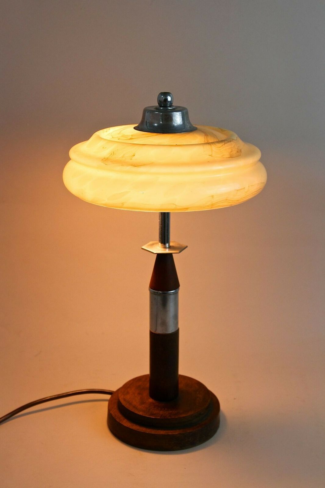 photo vinterior Art Deco Table Lamp With Glass Lampshade, 20th Century, Austria Ca. 1930