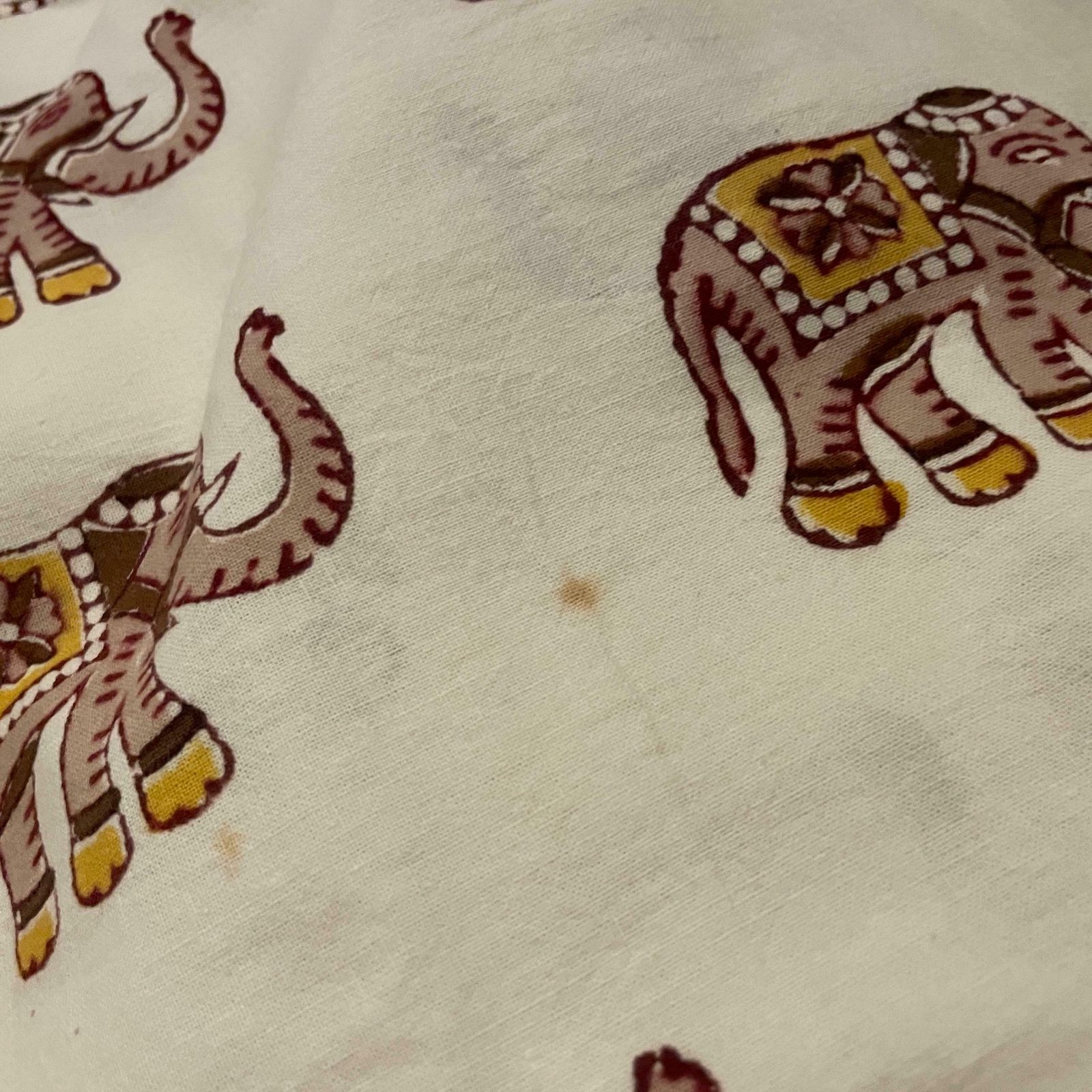photo for sale Hand Printed Indian Fabric 147x213cm Elephant Pattern Block Pink White Tapestry Cotton Handmade Craft Dress Making Traditional Cloth India